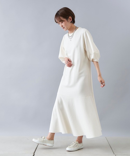 バルーンスリーブ裾切替カットワンピース 54%OFF