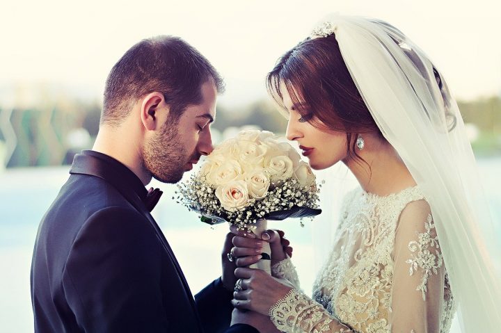 結婚祝いにプレゼントするお酒の選び方4