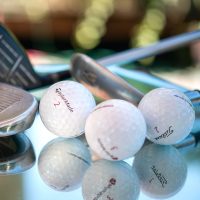 ゴルフグッズのプレゼントに悩む 男性 女性に喜ばれる人気の贈り物14選 Folk