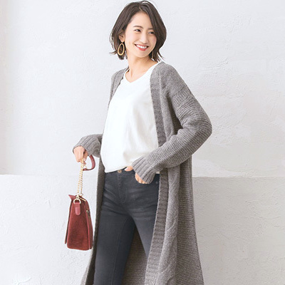 黒スキニーコーデ18選 21秋冬 大人きれいを叶えるスタイルアップな着こなし Folk