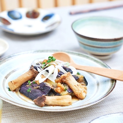 おしゃれな食器で食卓を彩ろう 料理がもっと美味しそうに見える素敵な器特集 Folk おしゃれな食器で食卓を彩ろう 料理がもっと美味しそうに見える素敵な器特集 Folk