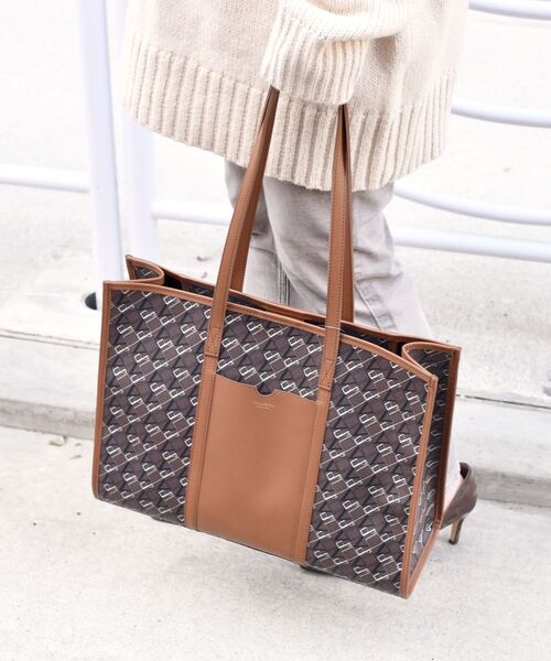 30代大人女性に最適な上質カジュアルバッグ18選 仕事にもおすすめな人気ブランド Folk