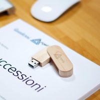 おすすめのおしゃれなUSBをご紹介。機能性にもデザインにもこだわった人気商品