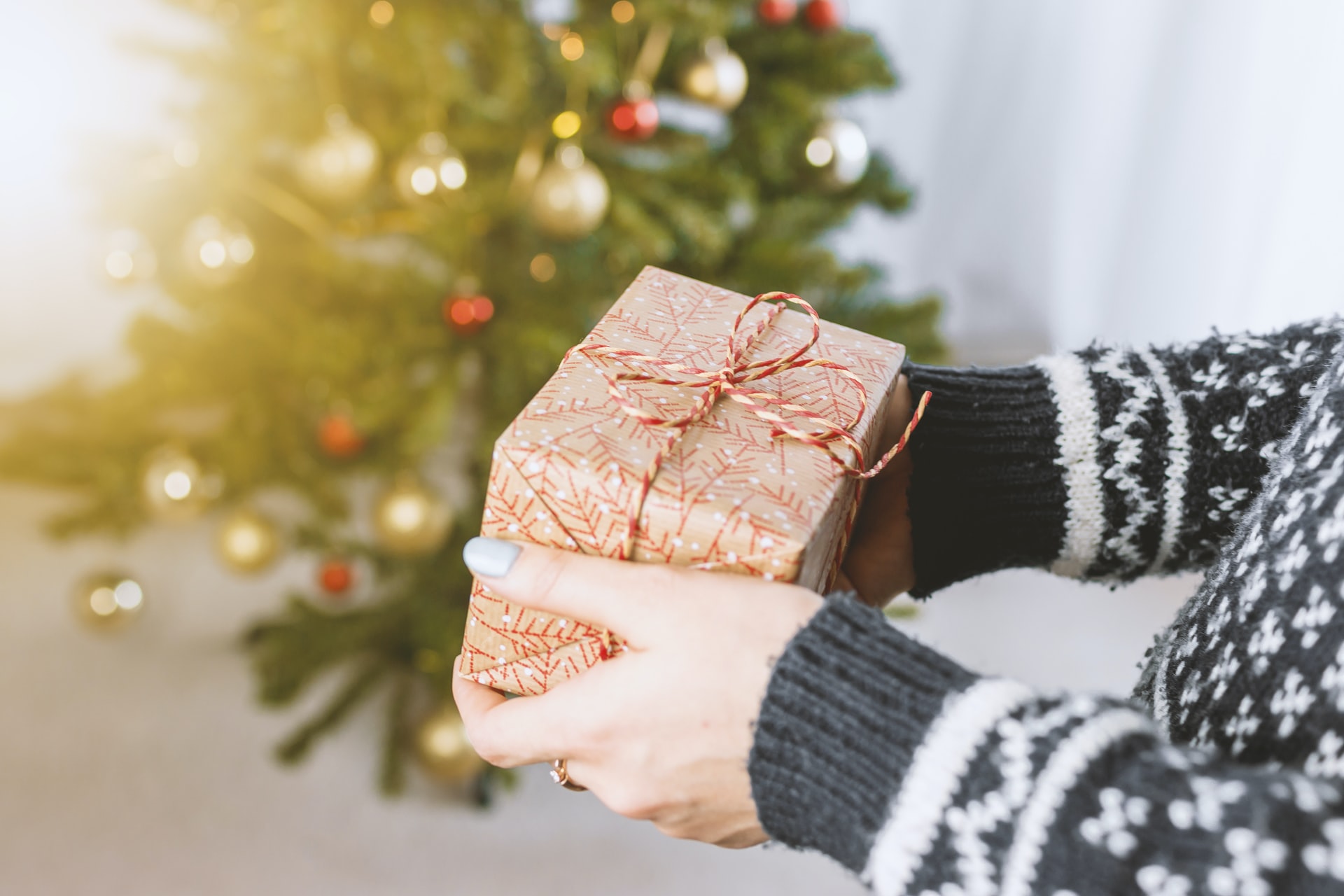 30代の旦那さんに贈るクリスマスプレゼント特集 大人が喜ぶこだわりの上質アイテム Folk