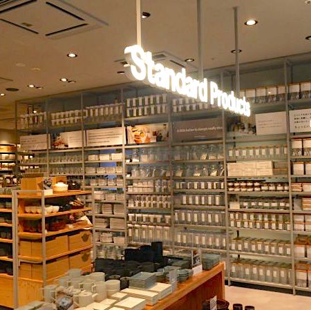 Standard Products2号店が新宿アルタにオープン ダイソーとの違いや人気商品を徹底取材 Folk