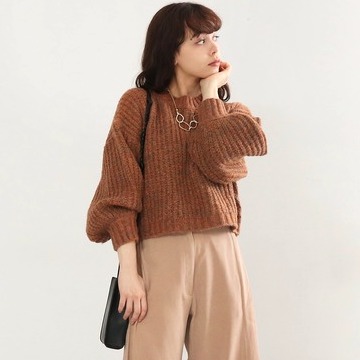 ベロアパンツの22冬コーデ選 正解のおしゃれな着こなし方をレクチャー Folk