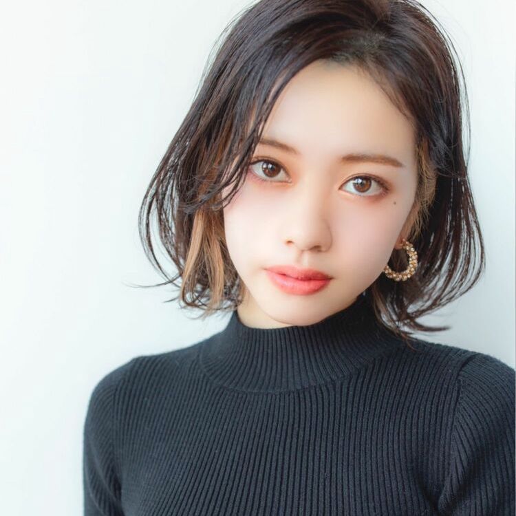 インナーカラーに挑戦したい 初心者さん向けにおすすめのスタイルを集めました Folk