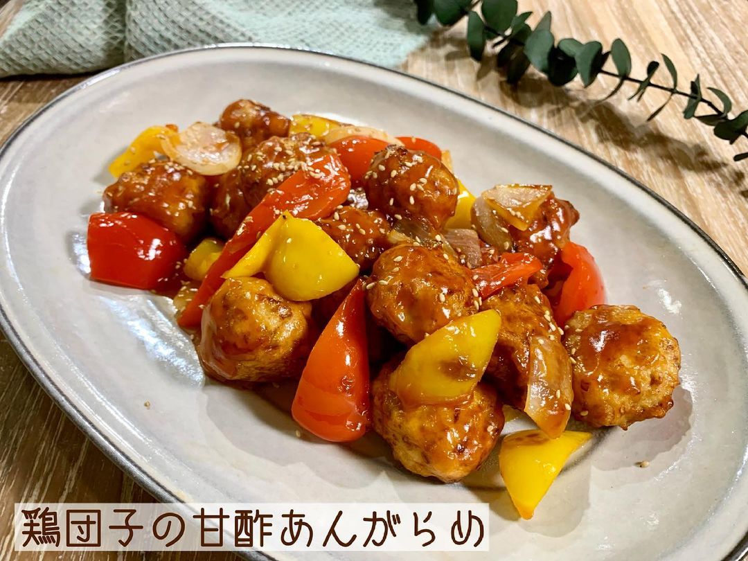 鶏ひき肉団子で簡単さっぱり甘酢あんがらめ