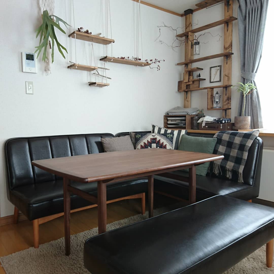 落ち着きを作るディアウォールの棚