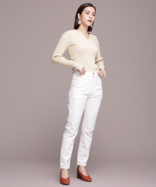 冬の白スキニーの合わせ方って 22 冬の着こなしを格上げするおしゃれ見本帳 Folk