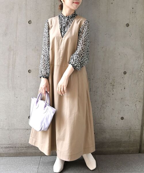 ロングワンピースの冬コーデ特集 カラー別 女性らしさがupする着こなし方 Folk