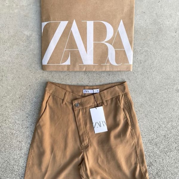 ZARAのルーズフィットワイドパンツ