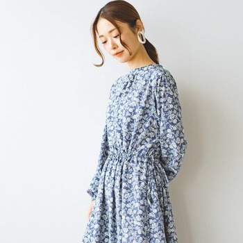 40代女性の花柄ワンピース冬コーデ集 22 可愛くなりすぎない大人のおしゃれ Folk