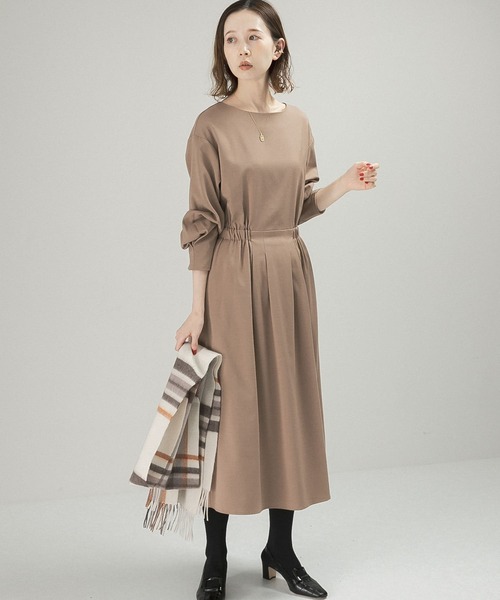 冬 ワンピースはオフィスカジュアルの味方 楽でおしゃれなコーデ集 Folk