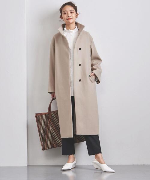 白パンプス×ストレートパンツの冬コーデ