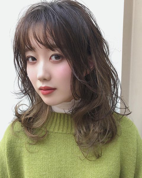 トレンドの手法を使った40代向けヘアカラー