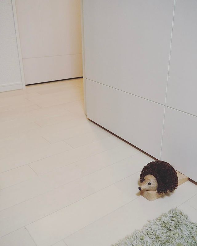 はりねずみのドアストッパー4