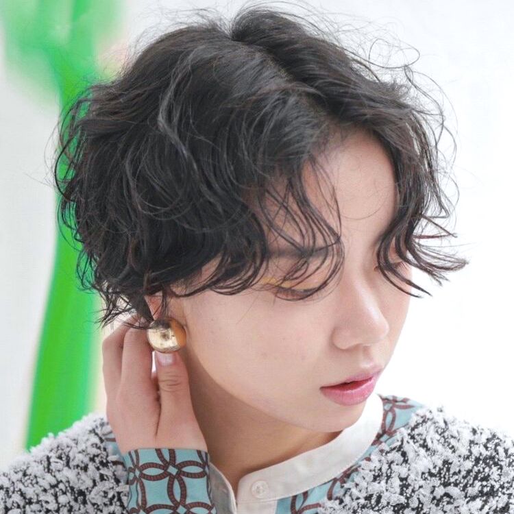 重くならない 黒髪パーマ 特集 22 こなれ感を出すニュアンス垢抜けヘア Folk 重くならない 黒髪パーマ 特集 22 こなれ感を出すニュアンス垢抜けヘア Folk