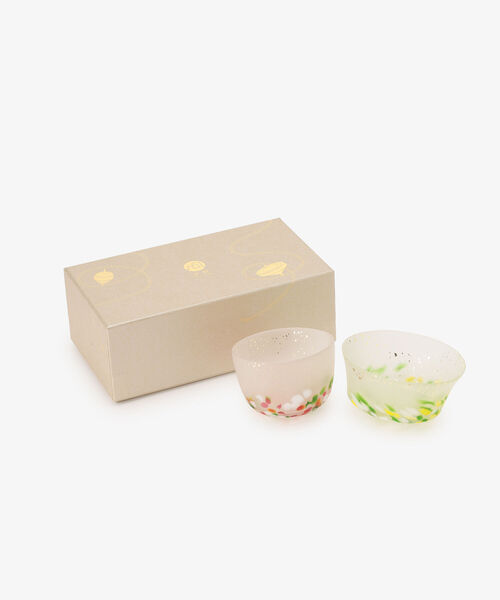 プレゼント用の日本酒グラス3