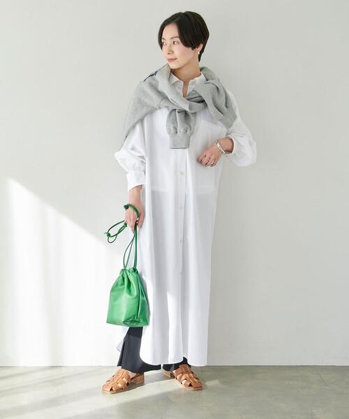 ワイドパンツ×オーバー白シャツワンピース