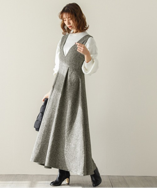 22 ジャンパースカートで作る素敵な春コーデ 色別で見る大人の着こなし Folk