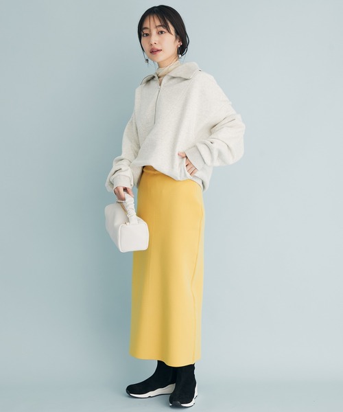 春に着たいレディースのスウェットコーデ21選 22 おしゃれな着こなし方 Folk