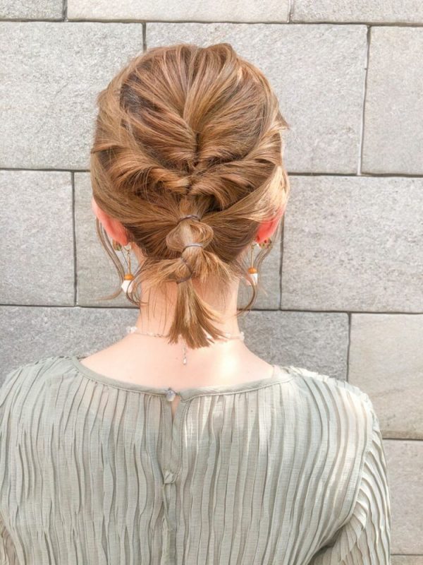 ボブ×ポニーテールの雨の日ヘアアレンジ