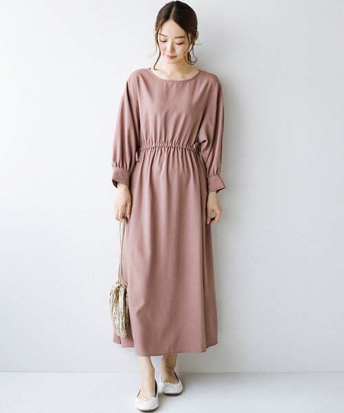 付き合う前のデートに着たいピンクワンピの服装