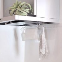 コンロ周りは浮かせて整える。収納アドバイザーが実践する整理のコツ