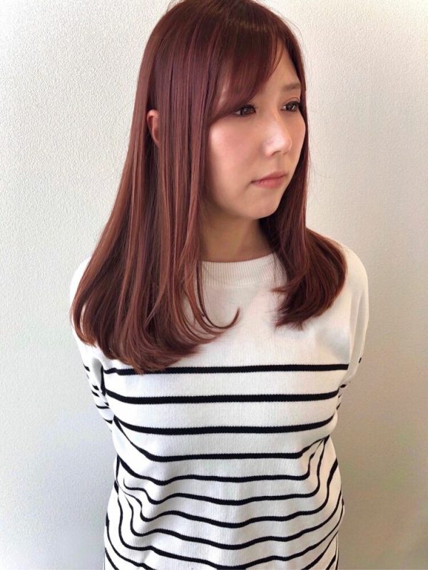 暗めで垢抜ける大人可愛い秋ヘアカラー