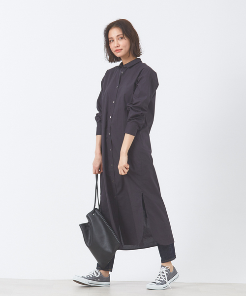 ロングシャツワンピース×スリムデニムパンツ