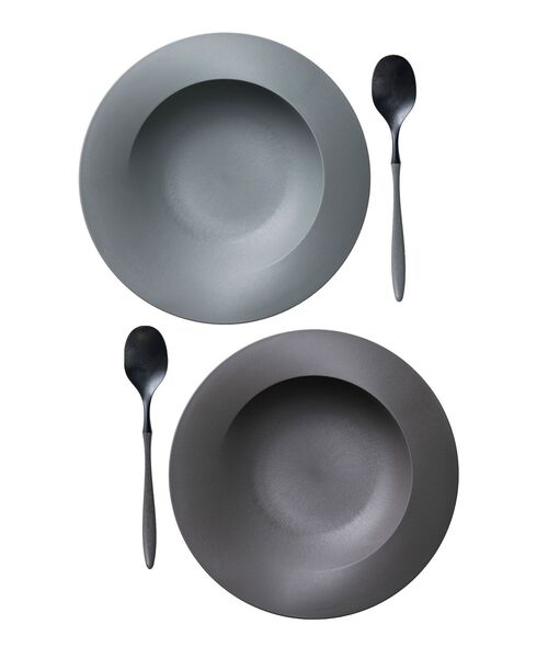 モダンなカレー皿とスプーンのペアセット