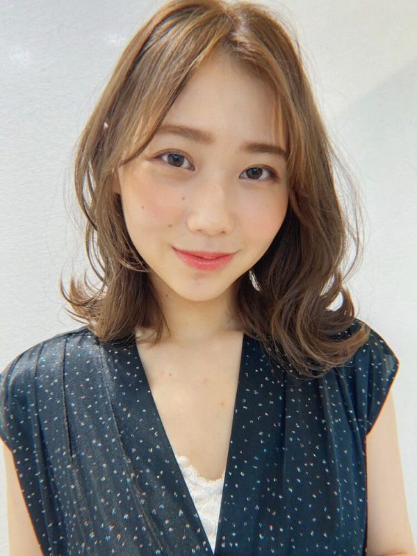 伸ばしたいけど髪型を変えたい人向けヘアスタイル9