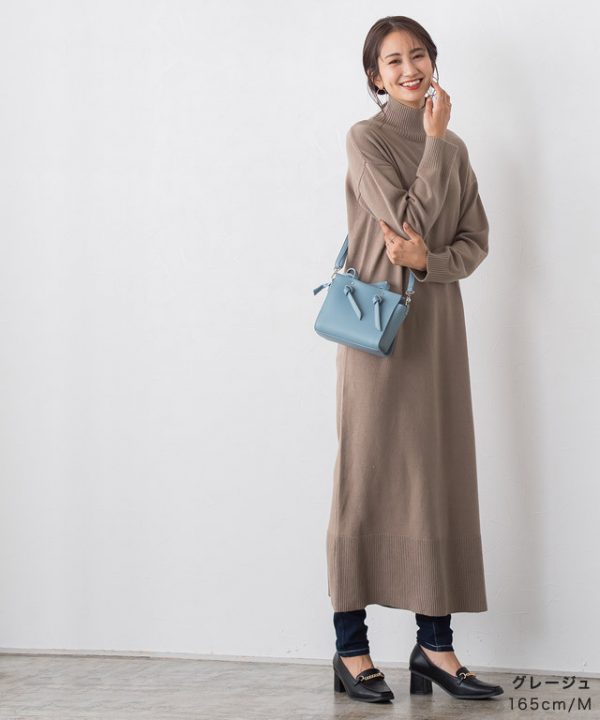 デニムとのおしゃれなレイヤードコーデ